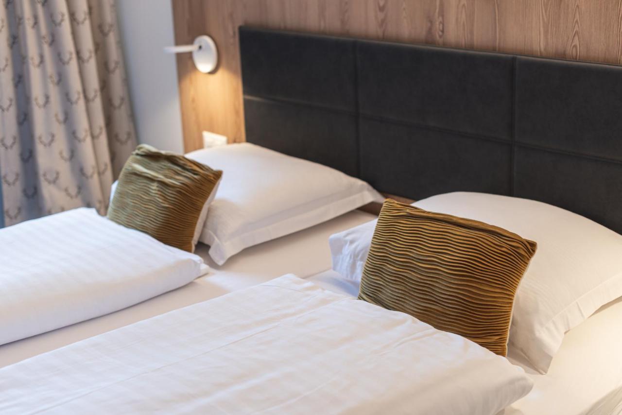 Central & Elegant Apartments,Partially With Fireplace, By Zermatt Rental Exterior foto