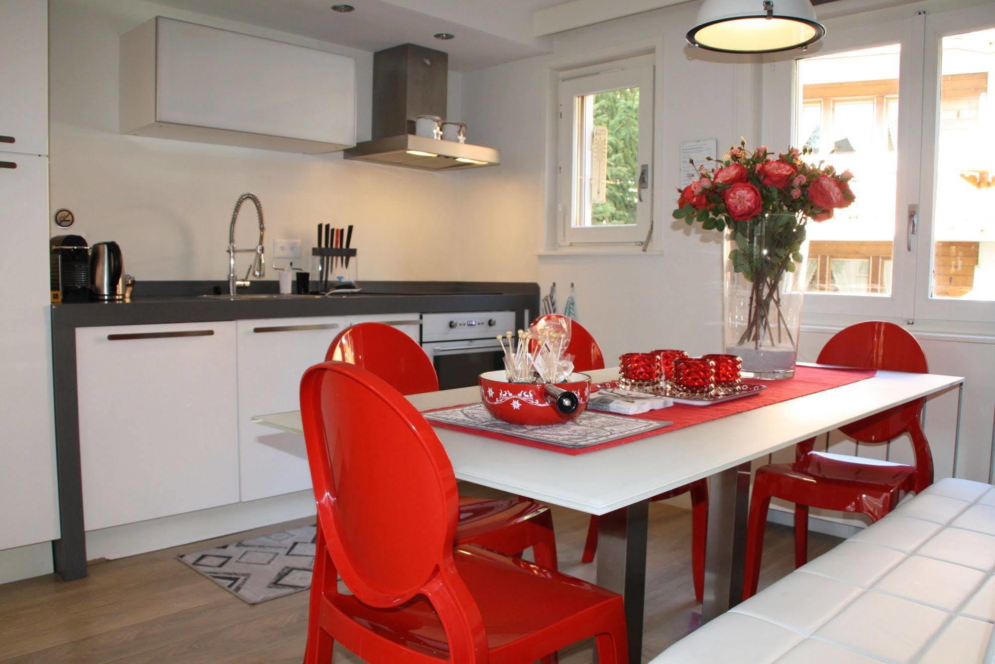 Central & Elegant Apartments,Partially With Fireplace, By Zermatt Rental Exterior foto